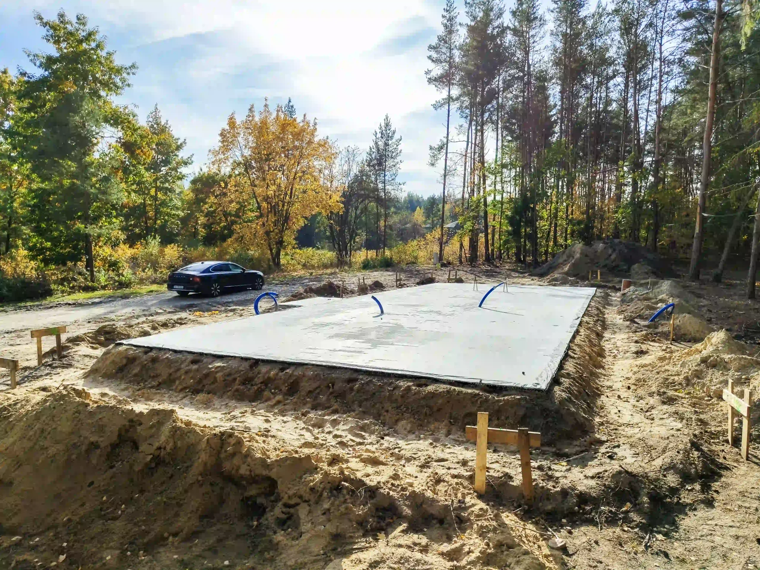 Gotowa płyta fundamentowa na działce